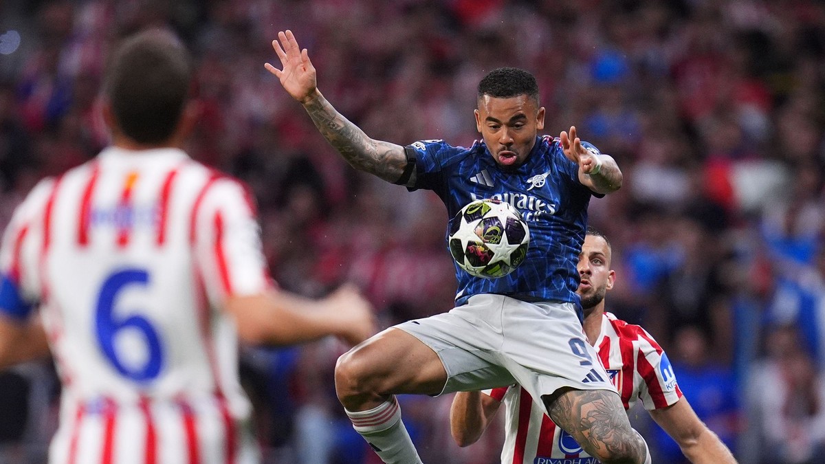 Gabriel Jesus v drese Arsenalu.