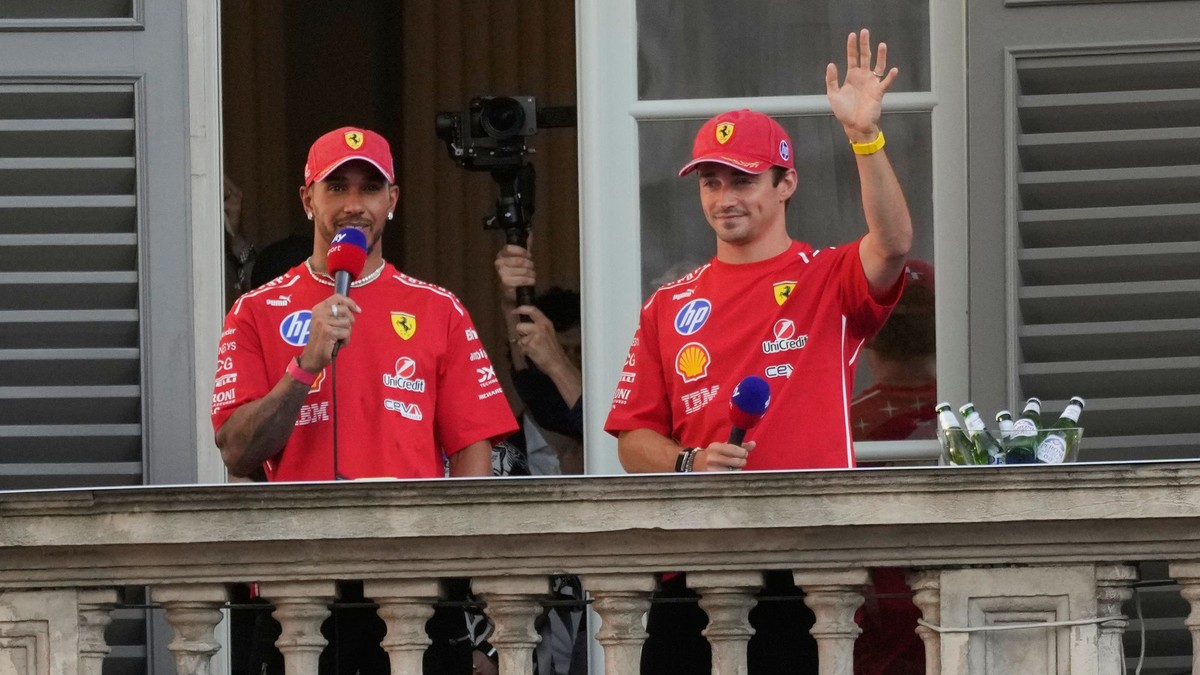 Lewis Hamilton a Charles Leclerc