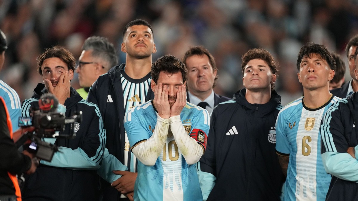 Lionel Messi po poslednom zápase za Argentínu neskrýval emócie.