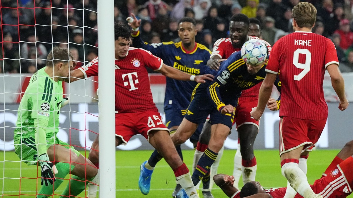 Momentka zo zápasu Bayern - Arsenal.