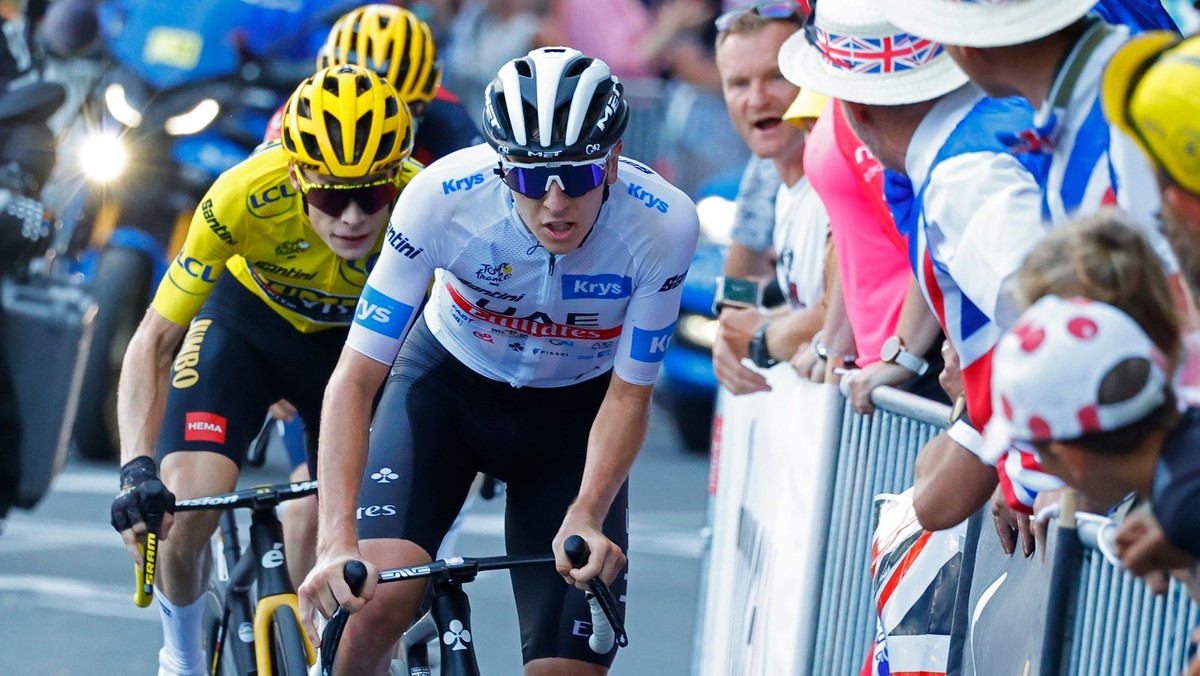 Tadej Pogačar zvádzal súboje s Jonasom  Vingegaardom tri týždne na Tour de France 2023.