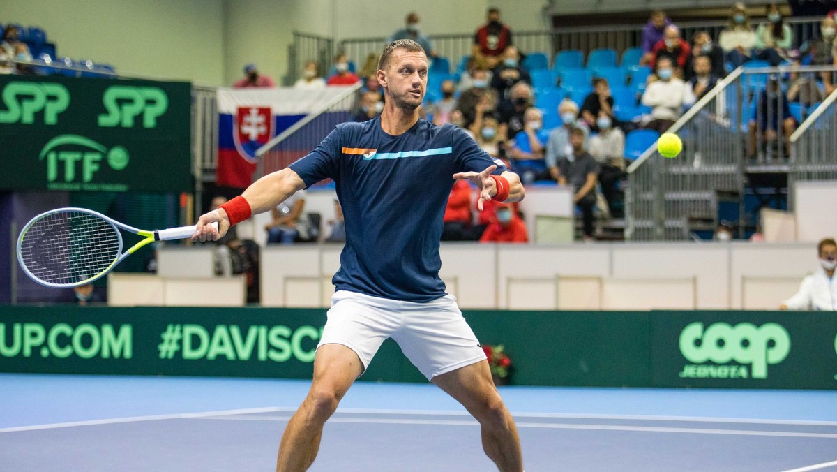 Slovenský tenista Filip Polášek počas zápasu Davis Cupu.