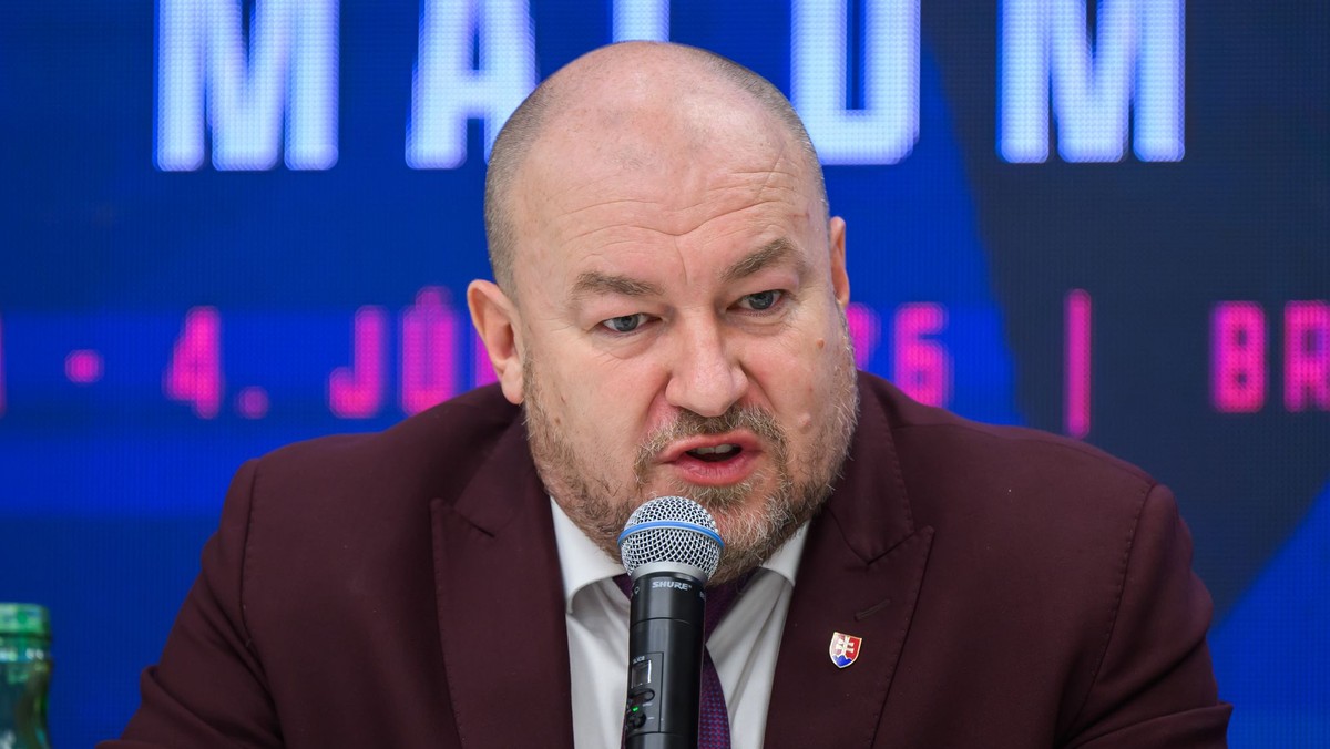 Na snímke minister cestovného ruchu a športu SR Rudolf Huliak.