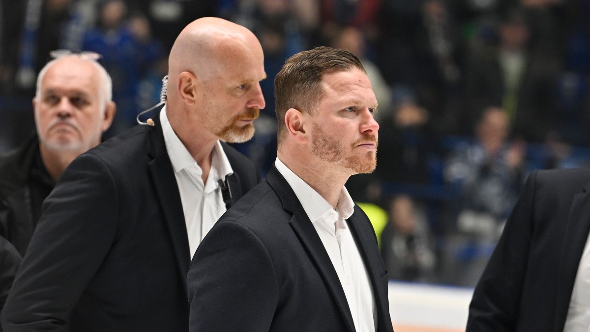 Na snímke téner Žiliny Milan Bartovič.