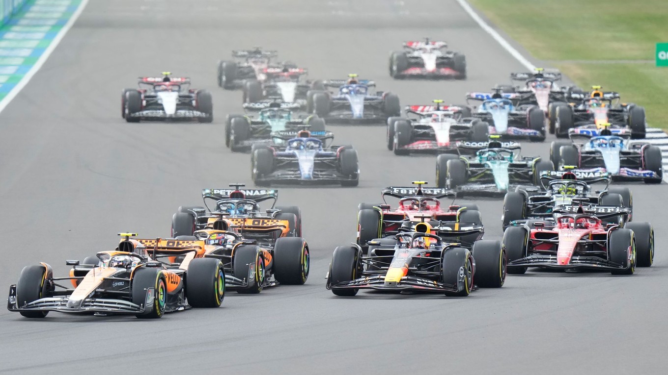 Pretekári formuly 1 idú Veľkú cenu Veľkej Británie. Aký je časový harmonogram?