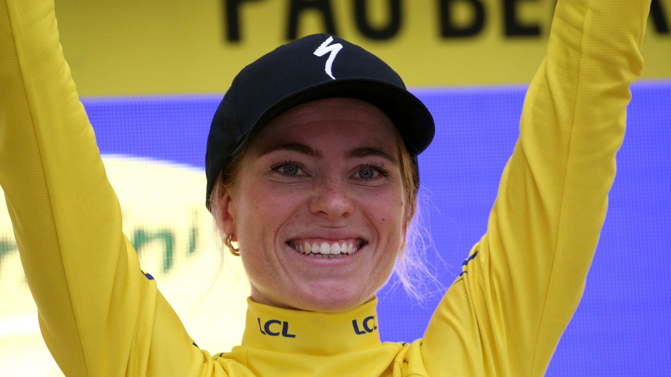 Demi Volleringová sa stala víťazkou Tour de France 2023. 