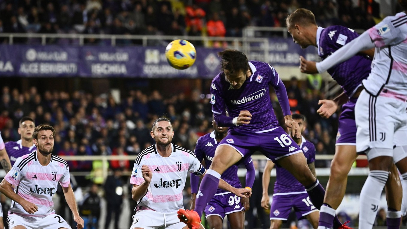 Fotka zo zápasu Fiorentina - Juventus FC.