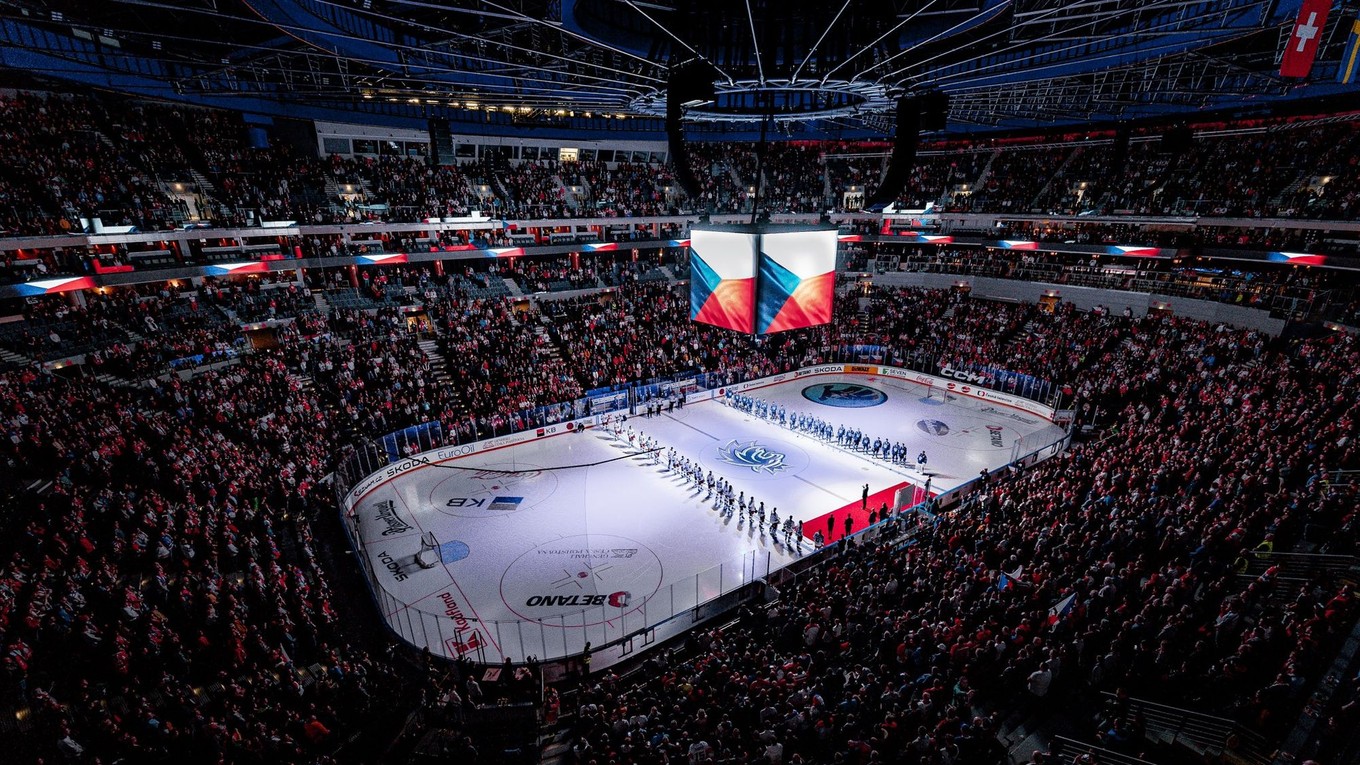 Momentka zo zápasu Česko - Fínsko v pražskej O2 Aréne na turnaji Švajčiarske hokejové hry 2023.