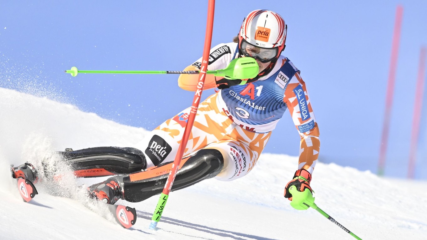 Petra Vlhová počas 1. kola slalomu v rakúskom Lienzi.