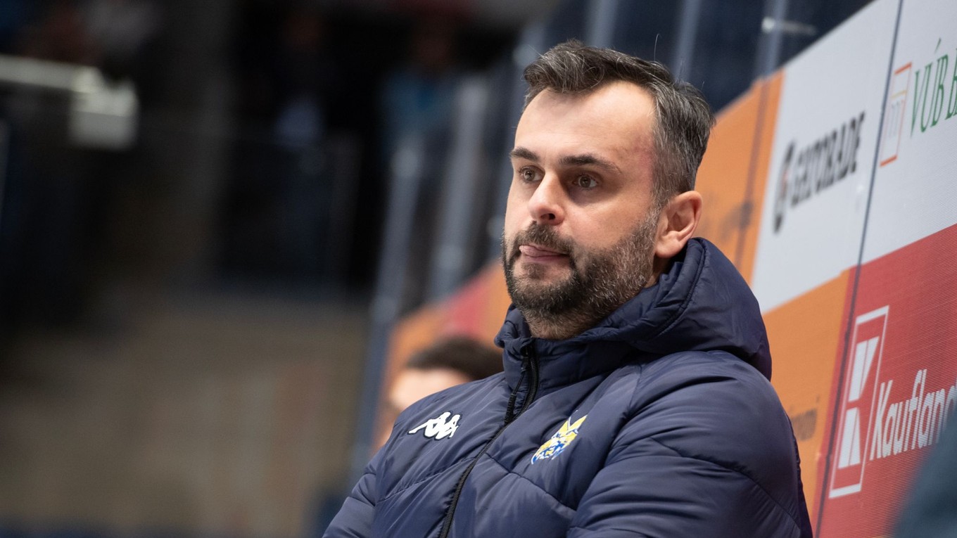 Tréner Vlastimil Wojnar.