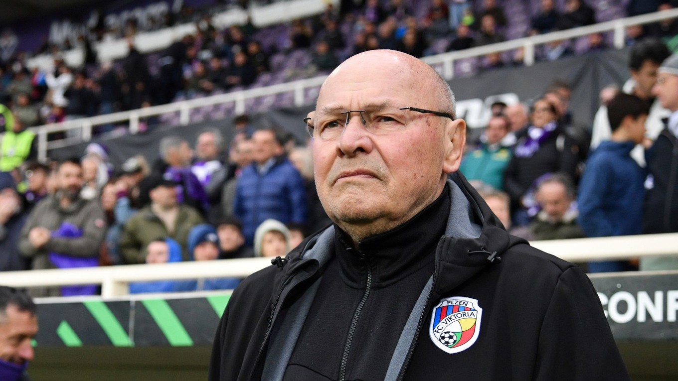 Miroslav Koubek počas odvety štvrťfinále Konferenčnej ligy Fiorentina - Plzeň.