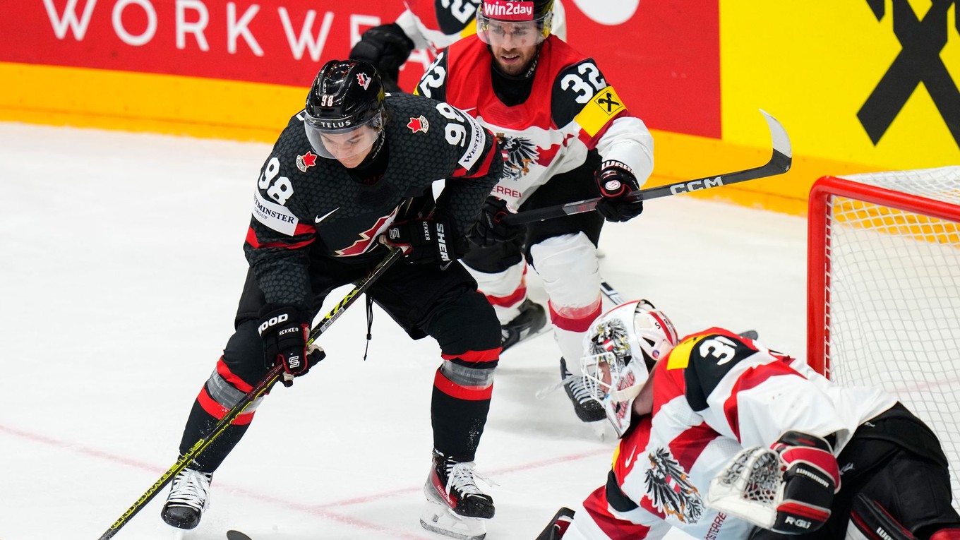 Momentka zo zápasu Kanada - Rakúsko