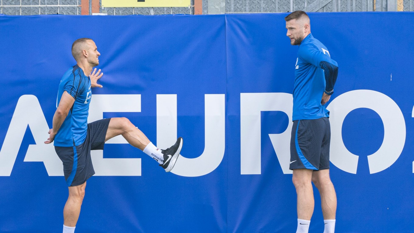 Stanislav Lobotka a Milan Škriniar