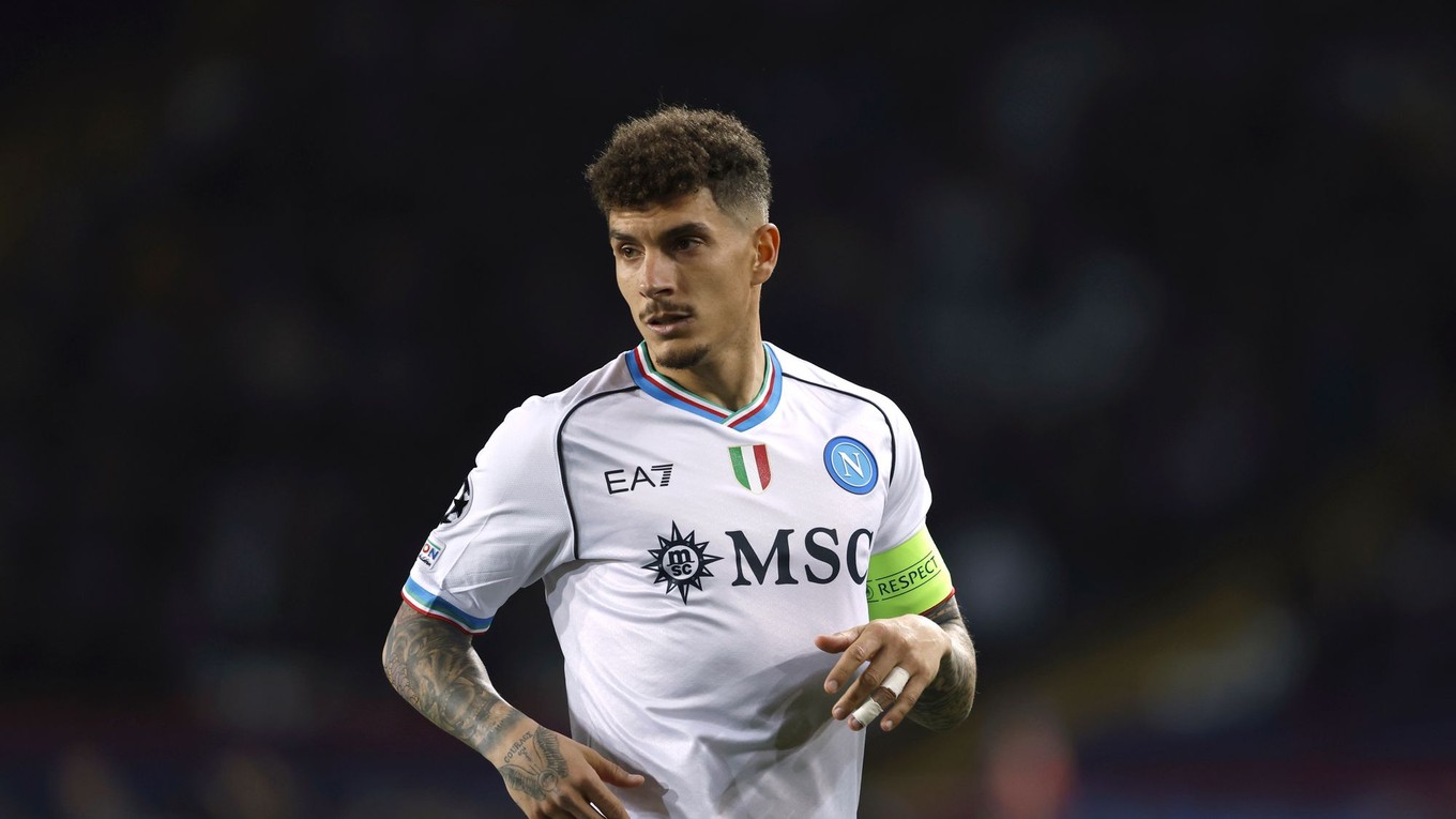 Giovanni Di Lorenzo v drese Neapolu