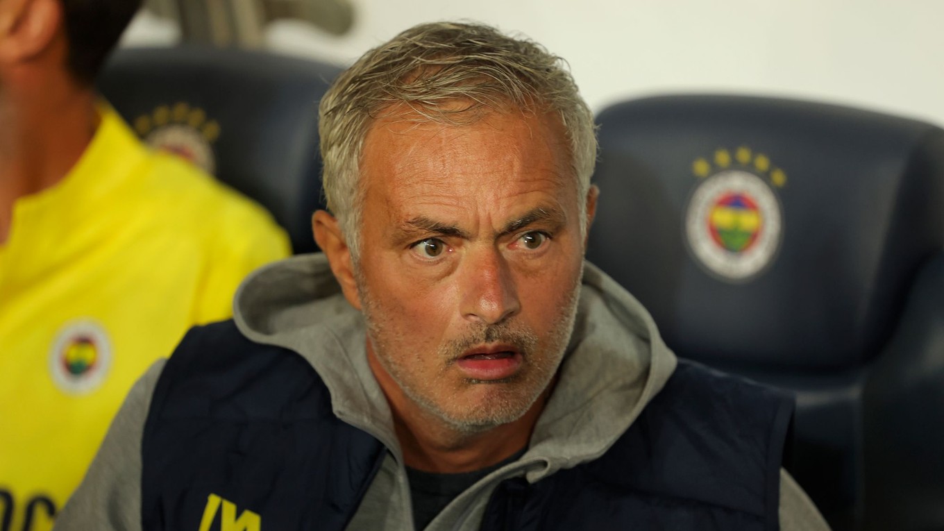 Tréner Fenerbahce JosÉ Mourinho.