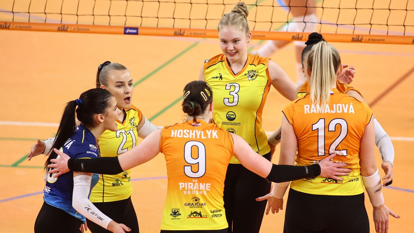 VK Pirane Brusno sa radujú.