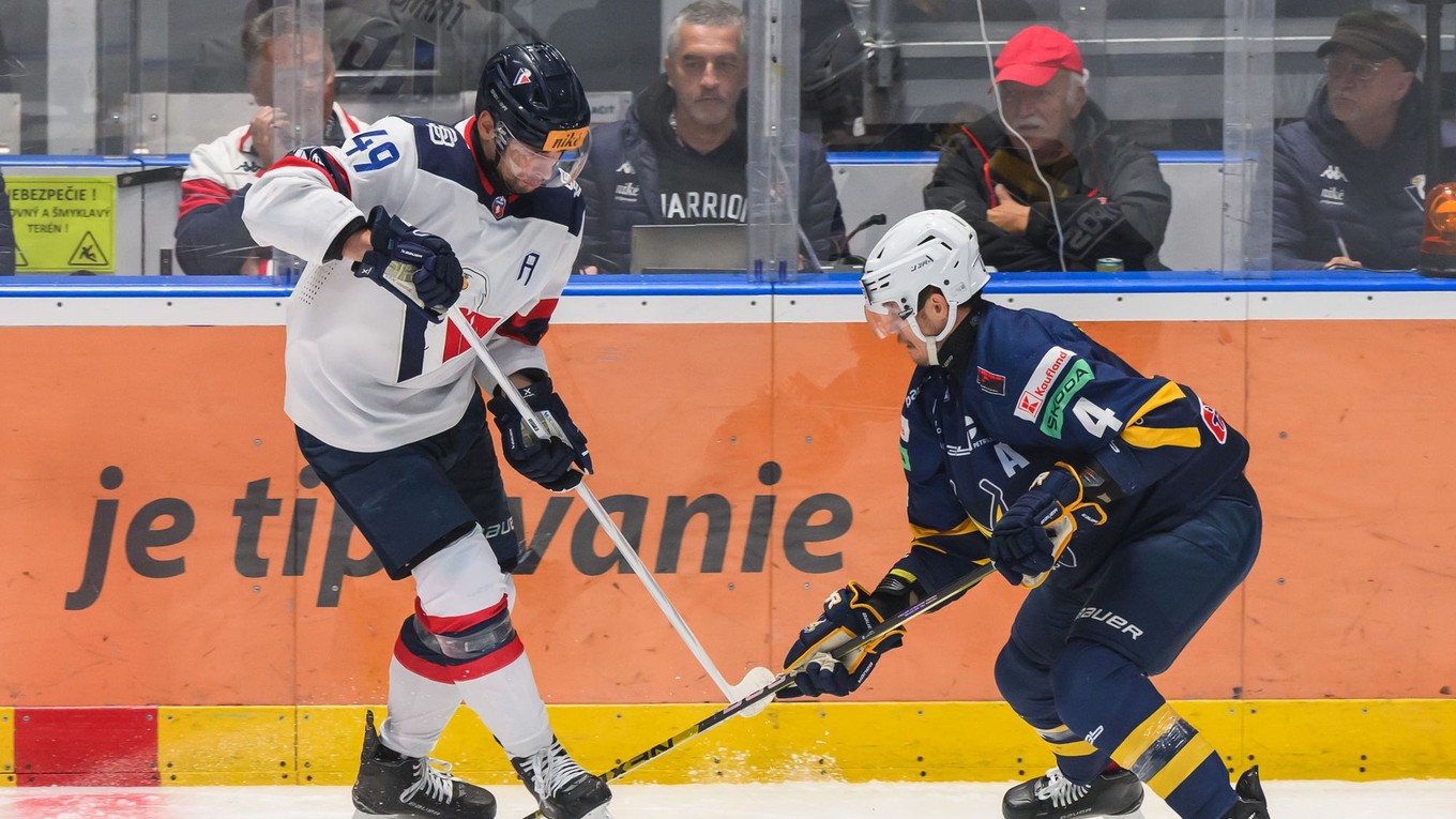 Fotka zo zápasu HC Slovan Bratislava - HK Spišská Nová Ves.