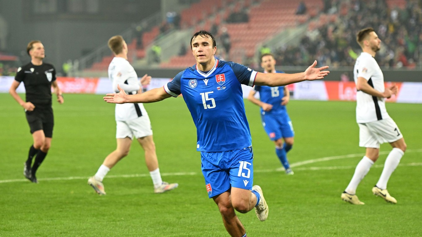 Radosť hráča Slovenska Dávida Strelca po strelení gólu na 1:0 počas zápasu C-divízie Ligy národov (LN) Slovensko - Estónsko.