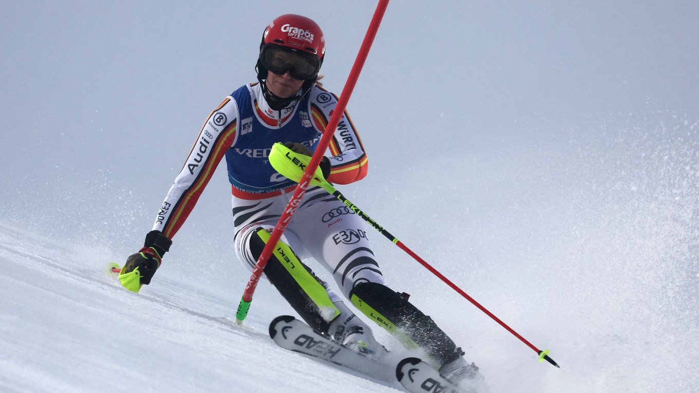 ONLINE: Slalom žien v stredisku Semmering dnes, Svetový pohár LIVE - 1. kolo. Preteky otvorí Lena Dürrová.