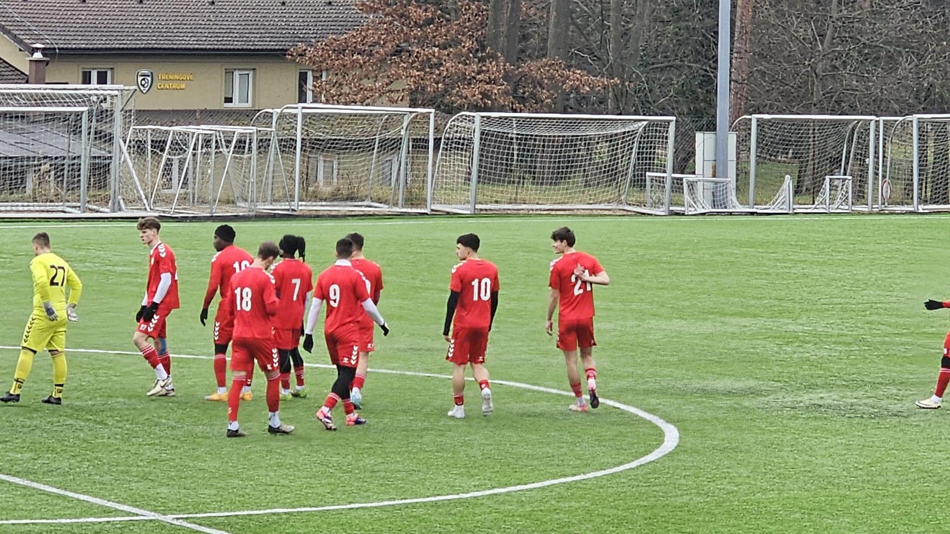 Z prípravného zápasu FK Pohronie U19 - Lehota pod Vtáčnikom.