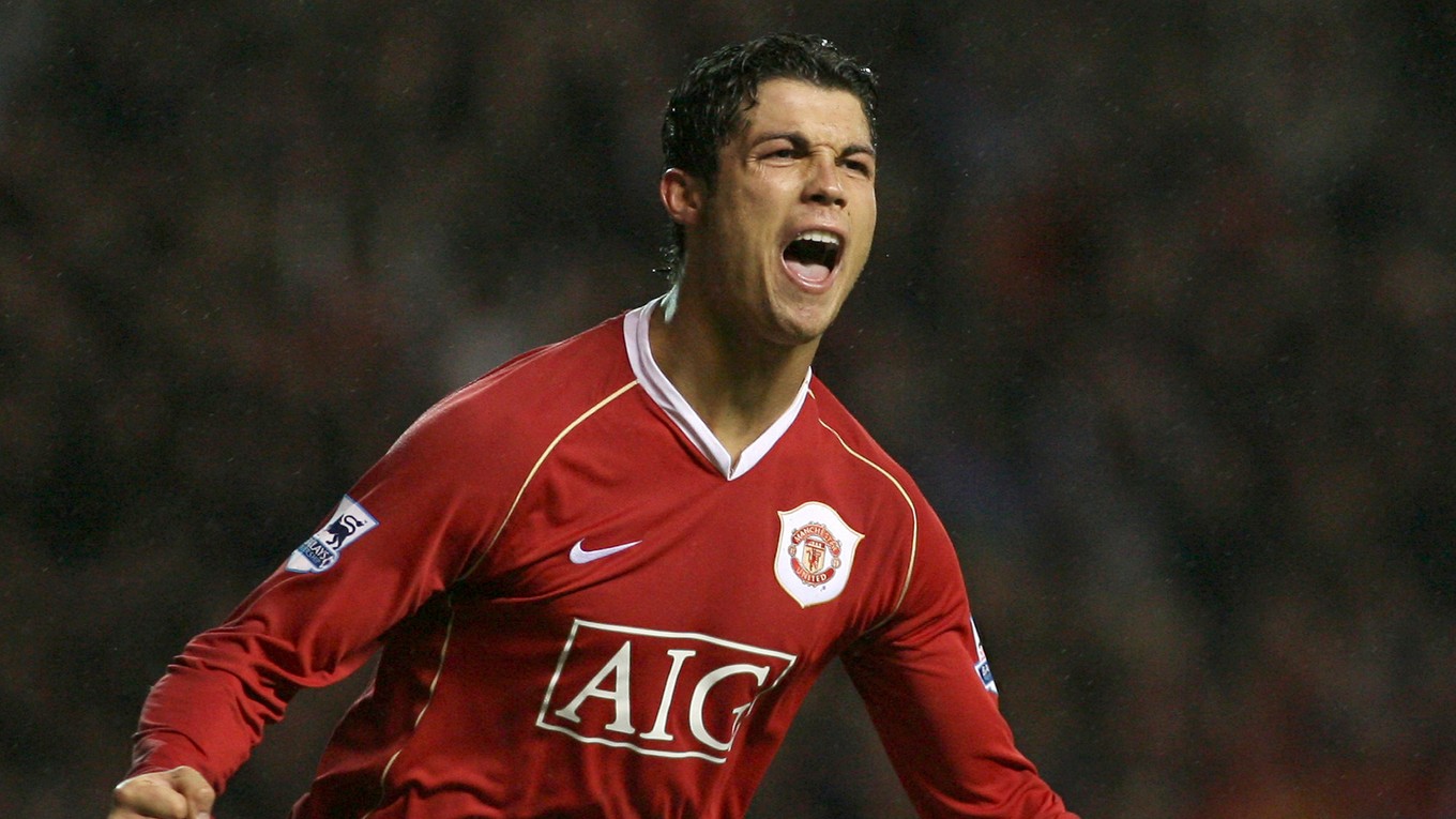 Cristiano Ronaldo v drese Manchester United v roku 2006.