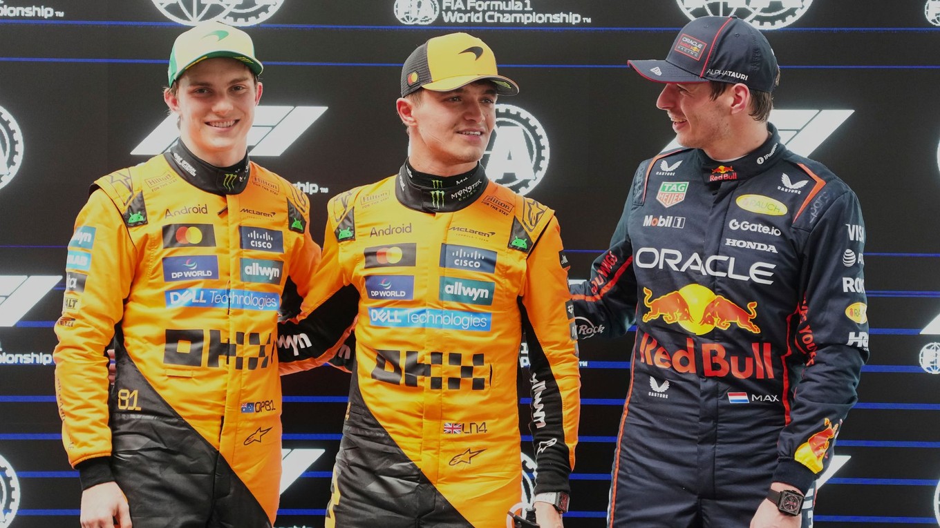 Lando Norris vyhral kvalifikáciu na VC Austrálie 2025 pred Oscarom Piatrim a Maxom Verstappenom.