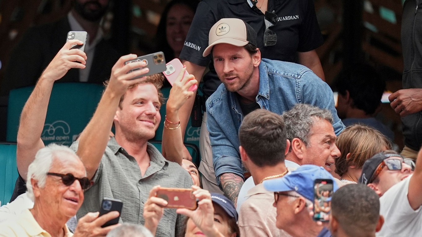 Lionel Messi na tenisovom turnaji v Miami.