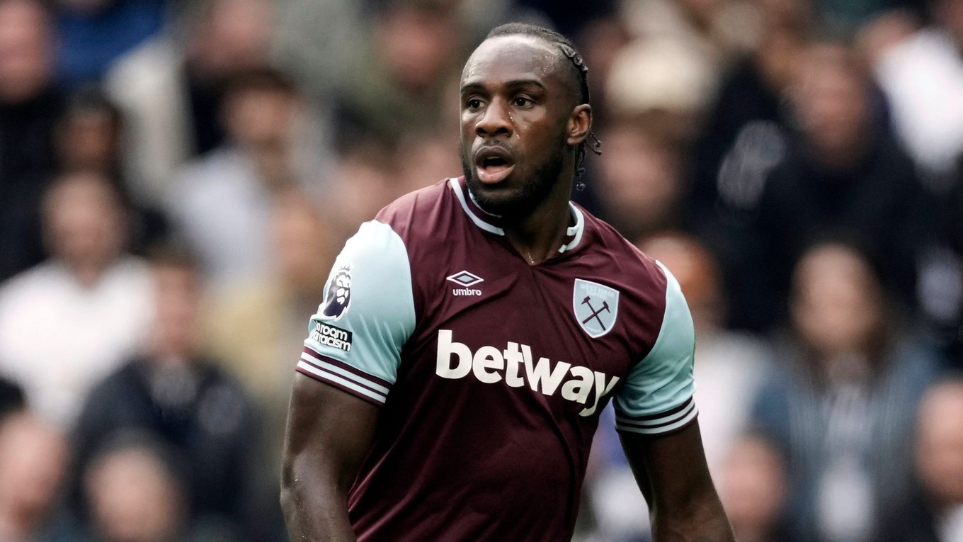 Michail Antonio.