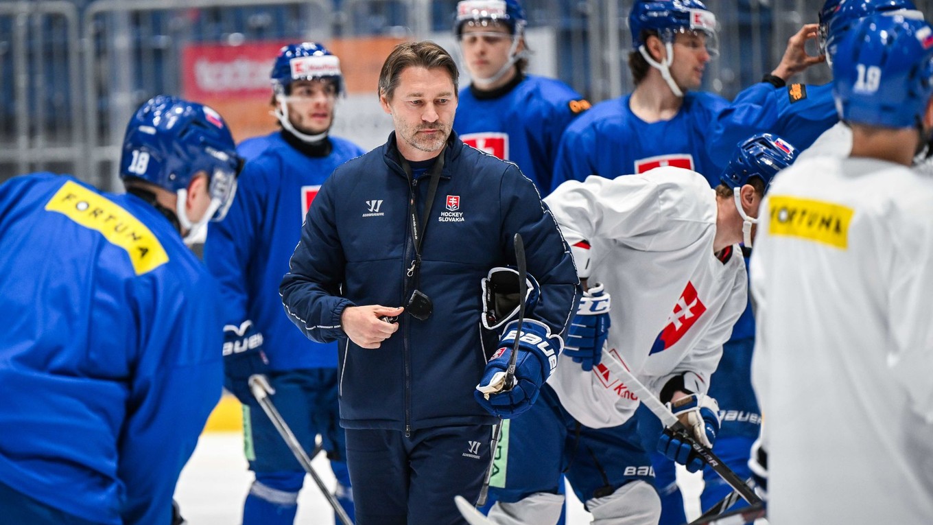 Hlavný tréner slovenskej hokejovej reprezentácie Vladimír Országh.