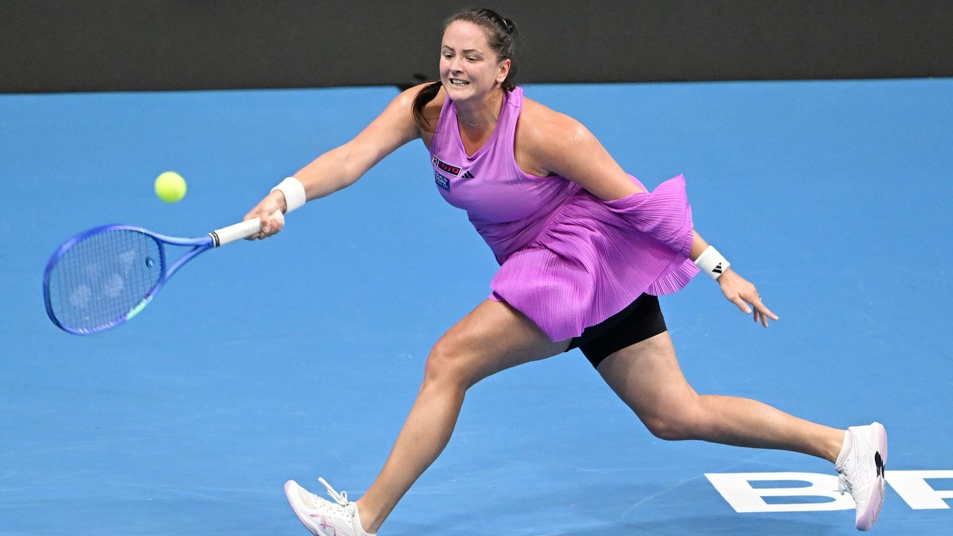 ONLINE: Viktória Hrunčáková - Susan Bandecchiová, Billie Jean King Cup 2025 (1. dvojhra).