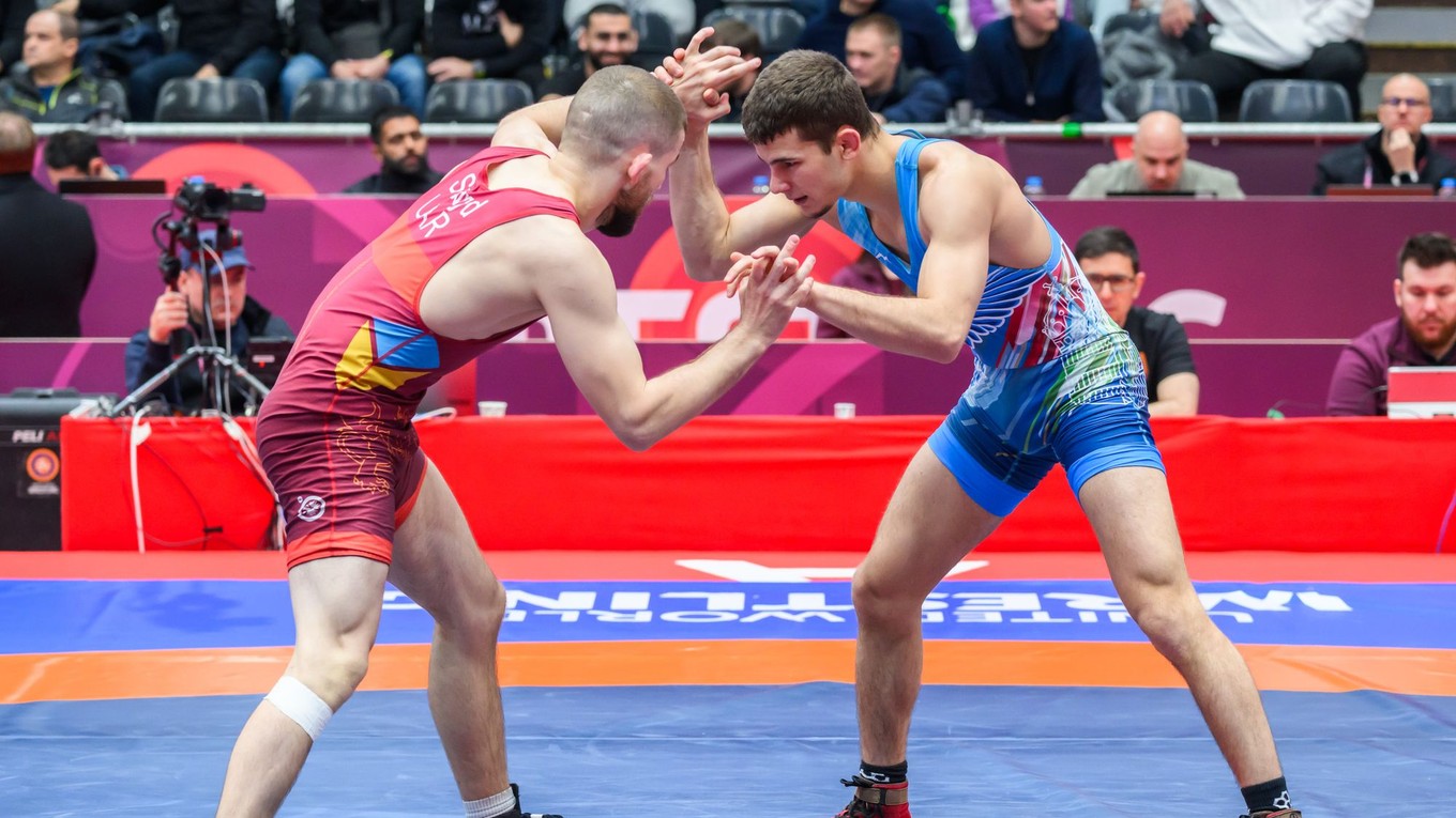Fotka z ME v zápasení v Šamoríne 2025.