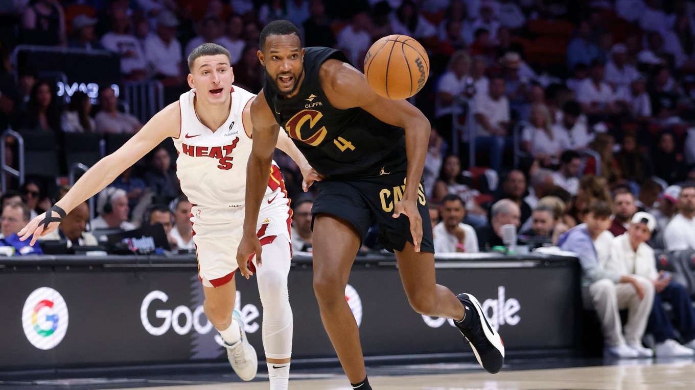 Fotka zo zápasu Miami Heat - Cleveland Cavaliers.