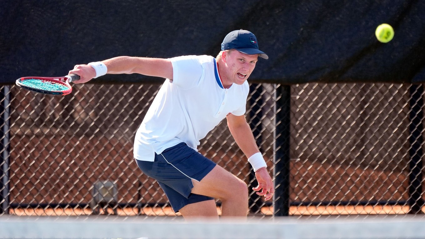 Americký tenista Jenson Brooksby.