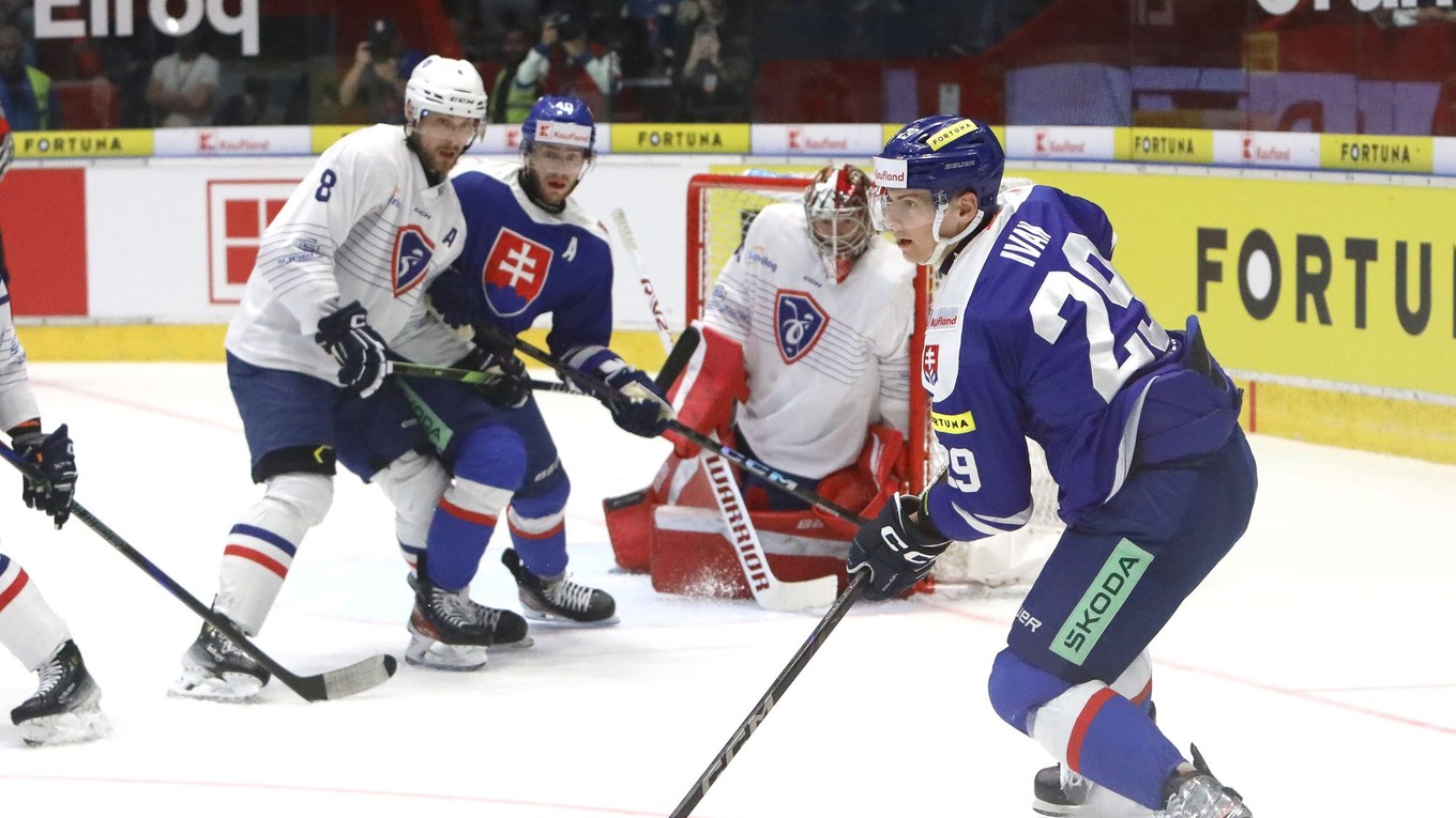 Michal Ivan v zápase Slovensko - Francúzsko v príprave na MS v hokeji 2025.