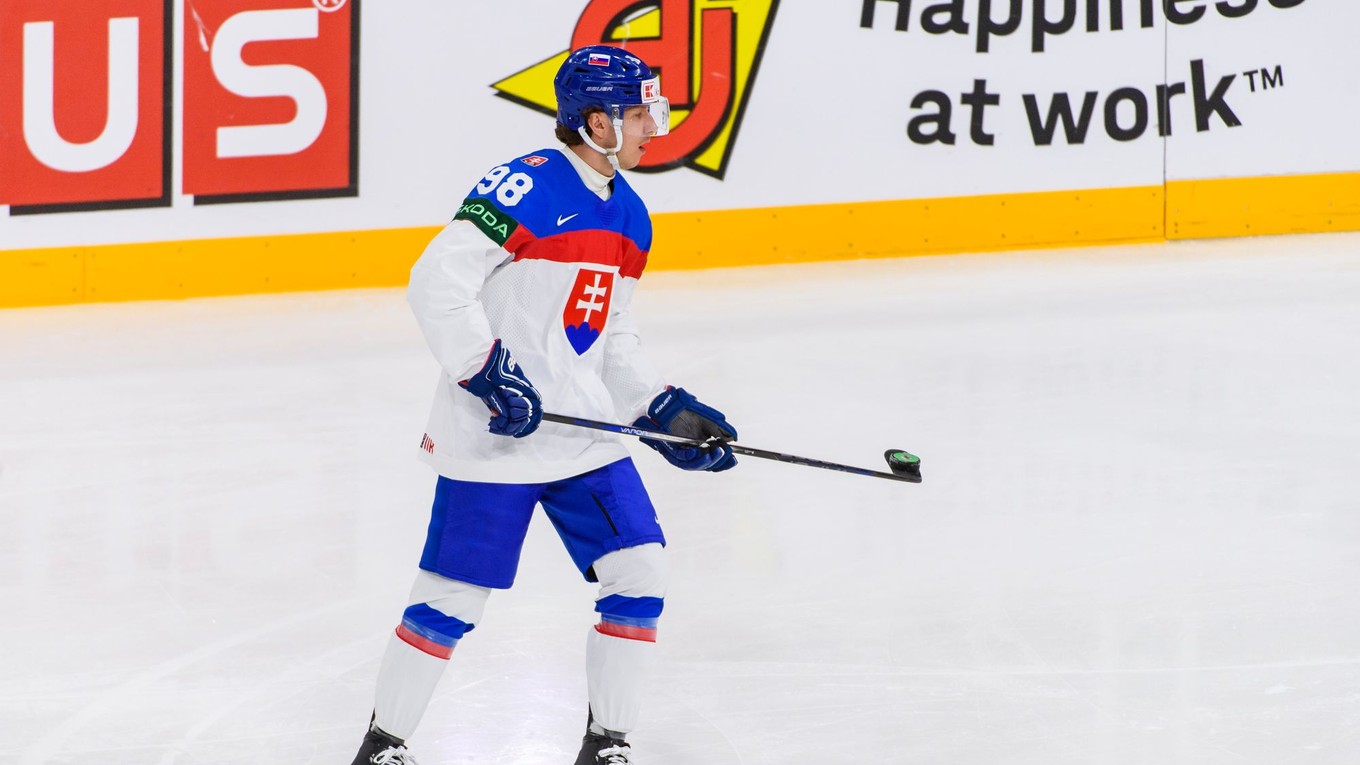 Andrej Golian.