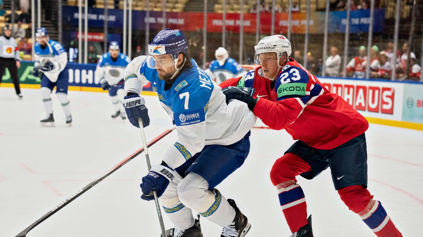 Fotka zo zápasu Nórsko - Kazachstan na MS v hokeji 2025.