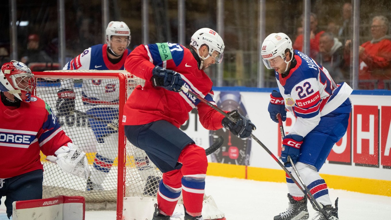 Fotka zo zápasu USA - Nórsko na MS v hokeji 2025.