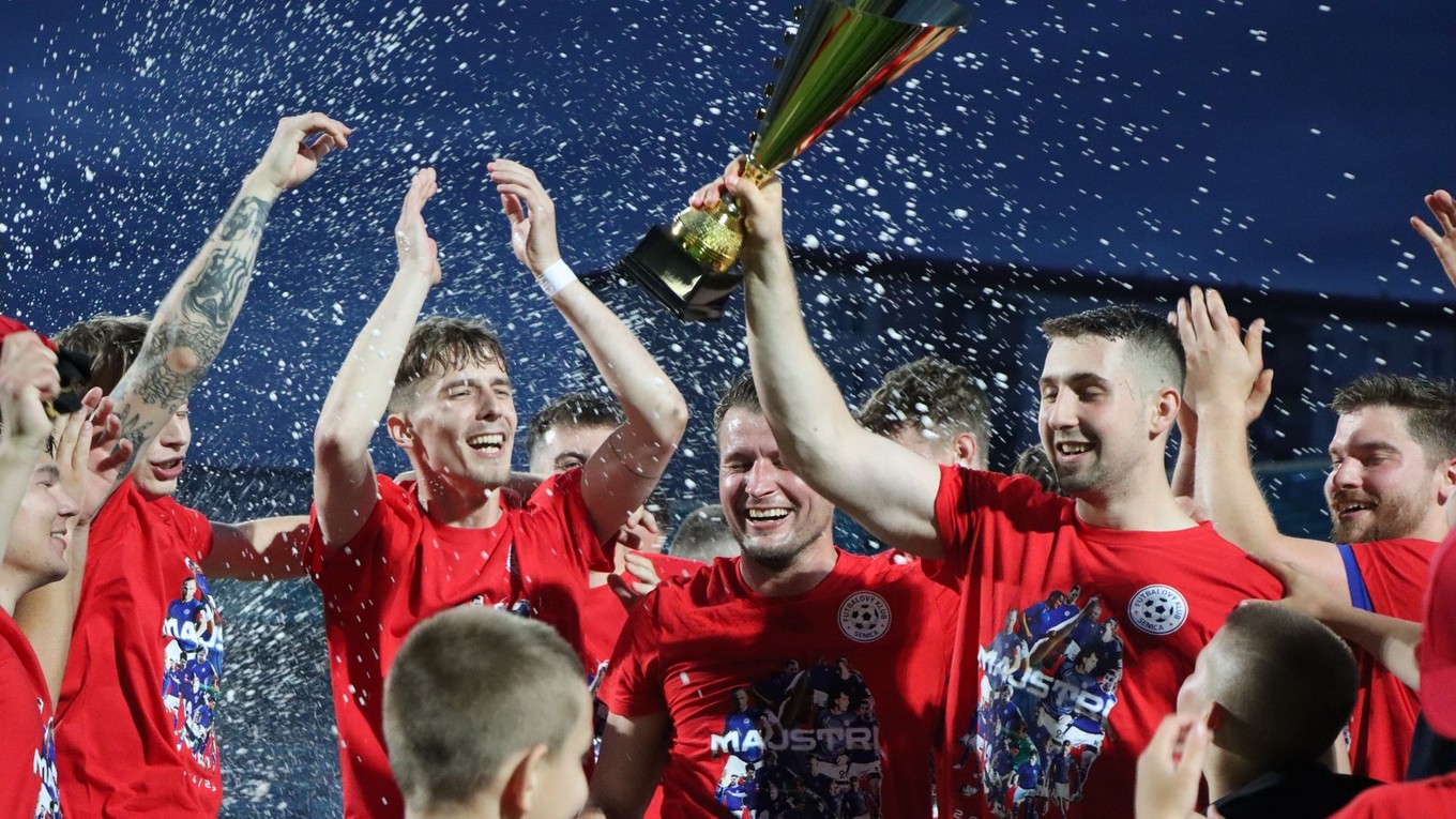 Radosť hráčov Futbalového klubu Senica.