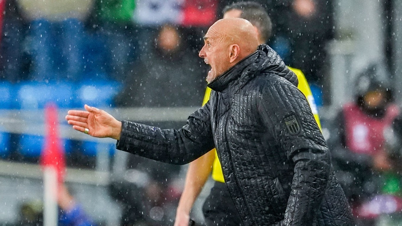 Tréner Luciano Spalletti počas zápasu Nórsko - Taliansko v kvalifikácii MS vo futbale 2026.