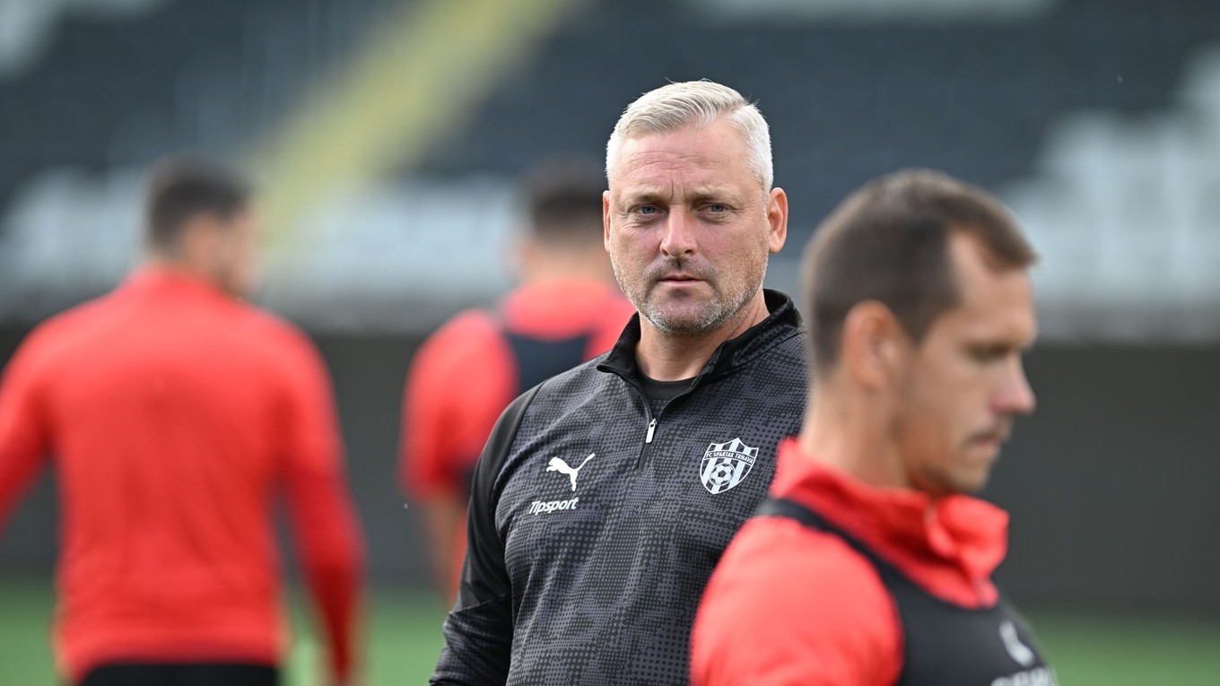 Tréner Trnavy Michal Ščasný.