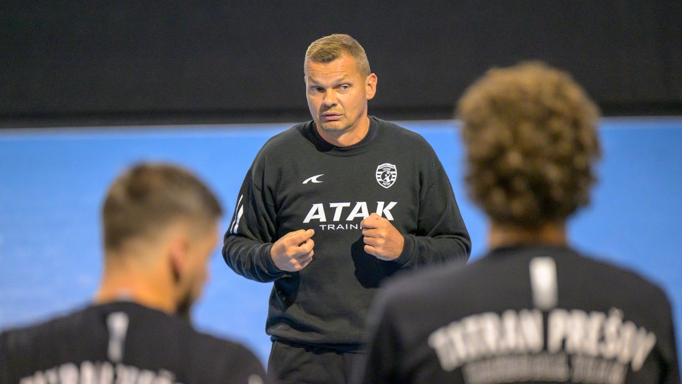 Hlavný tréner Tatrana Prešov Radoslav Antl.