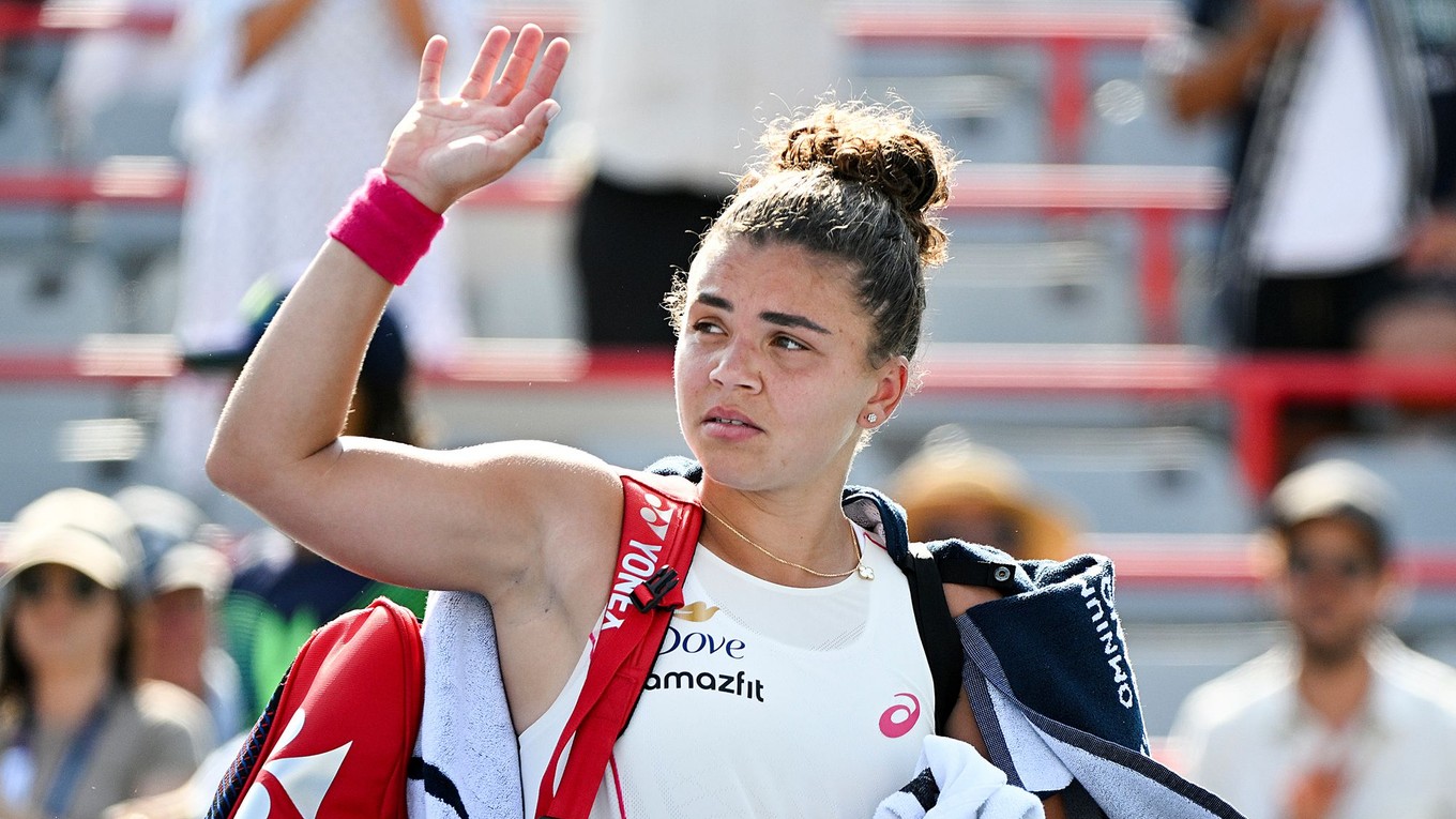 Jasmine Paoliniová po prehre v 2. kole turnaja WTA v Montreale.