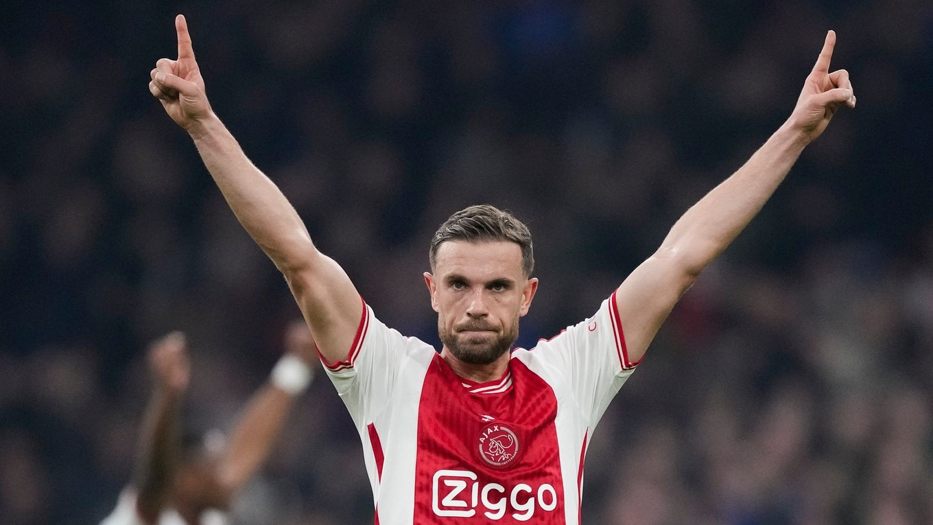 Jordan Henderson v drese Ajax Amsterdam.