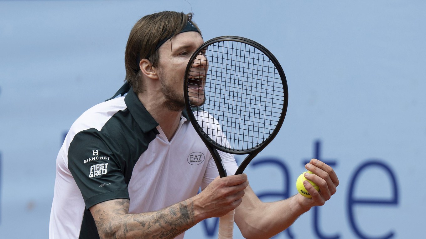 Kazašský tenista Alexander Bublik.