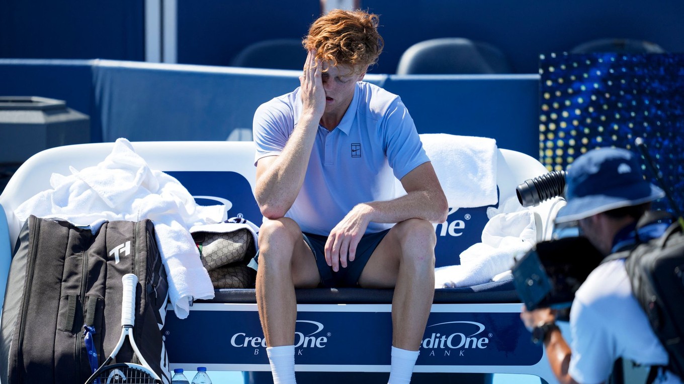 Taliansky tenista Jannik Sinner skrečoval finále turnaja v Cincinnati 2025.