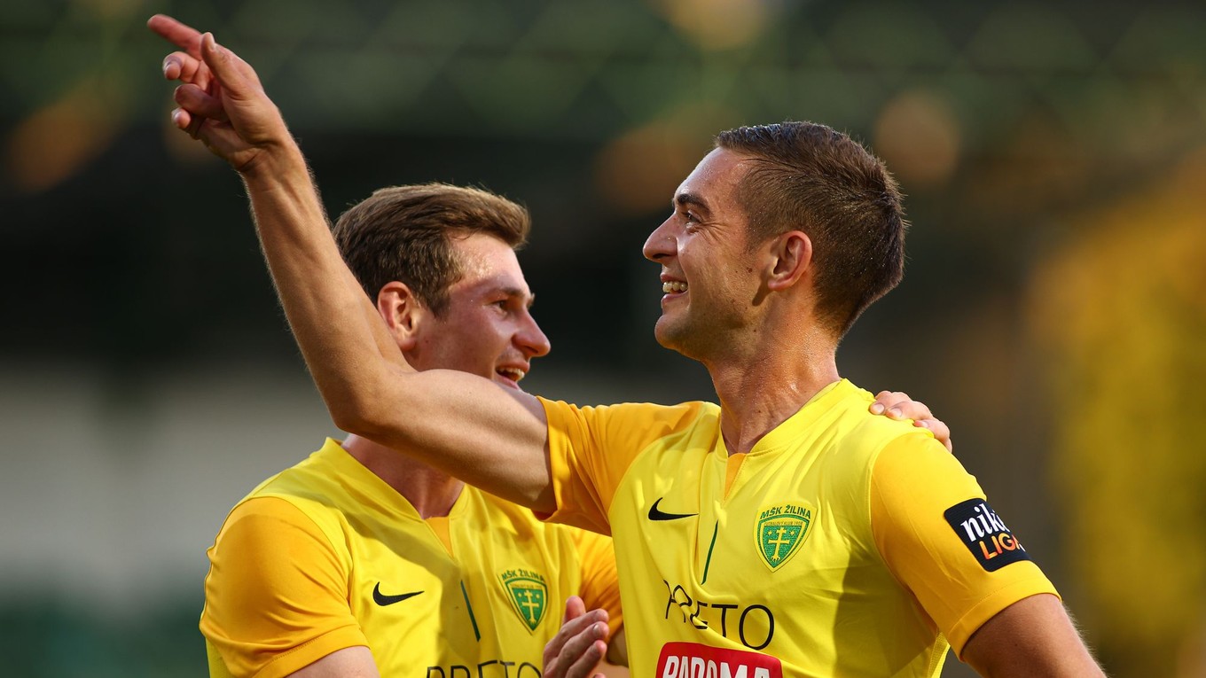Michal Faško oslavuje gól.