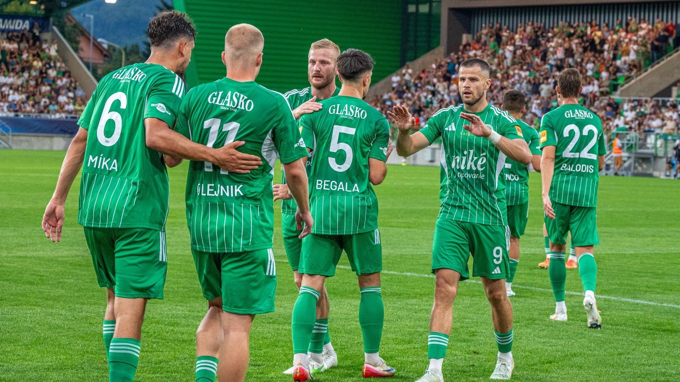 Futbalisti 1. FC Tatran Prešov.