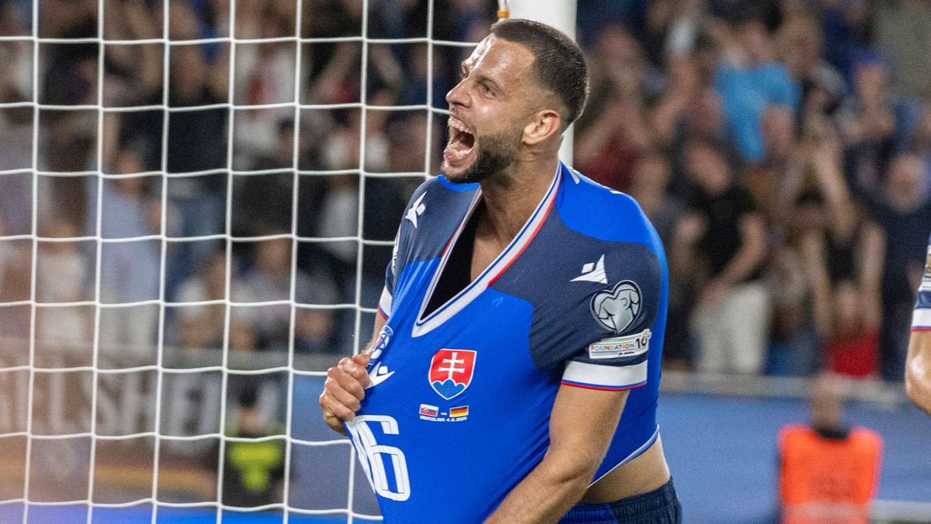Dávid Hancko sa raduje z gólu