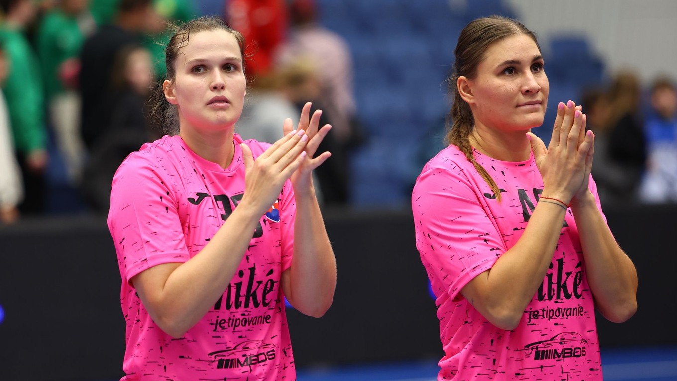 Anette Emma Hudáková a Karin Bujnochová (obidve Slovensko).