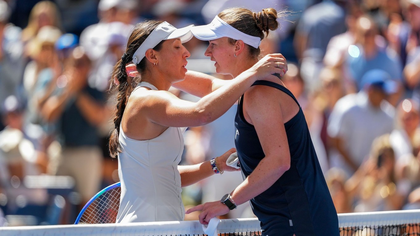 Jessica Pegulová a Barbora Krejčíková 